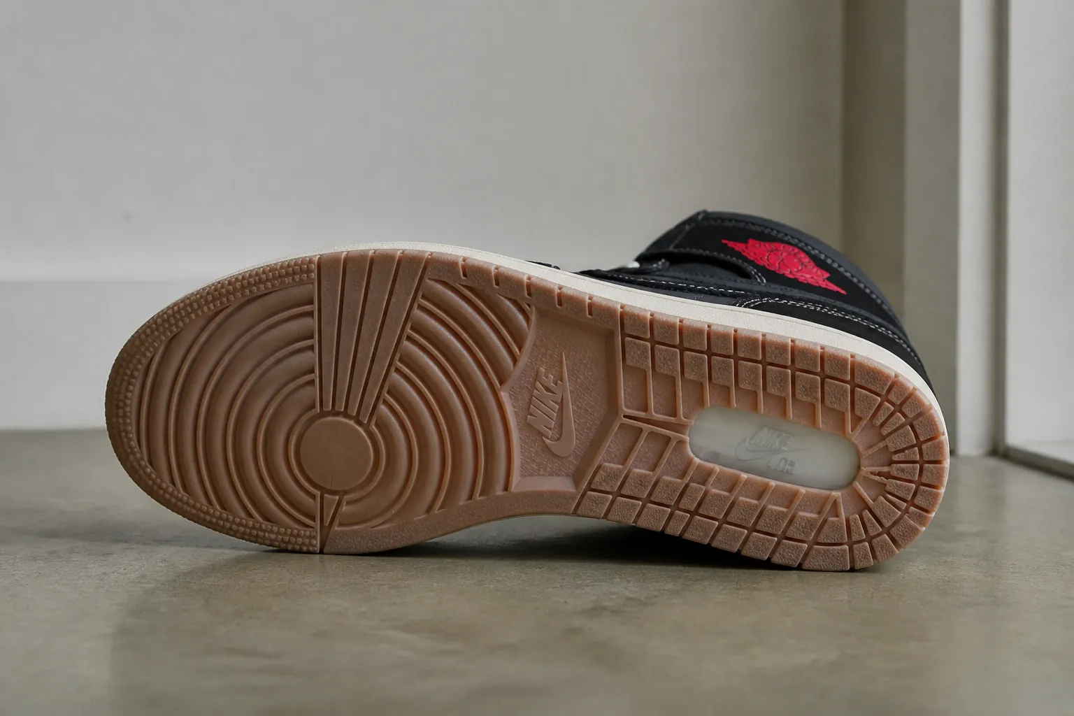 Bottom view showing the cushioned sole unit and Nike Air technology for ultimate comfort