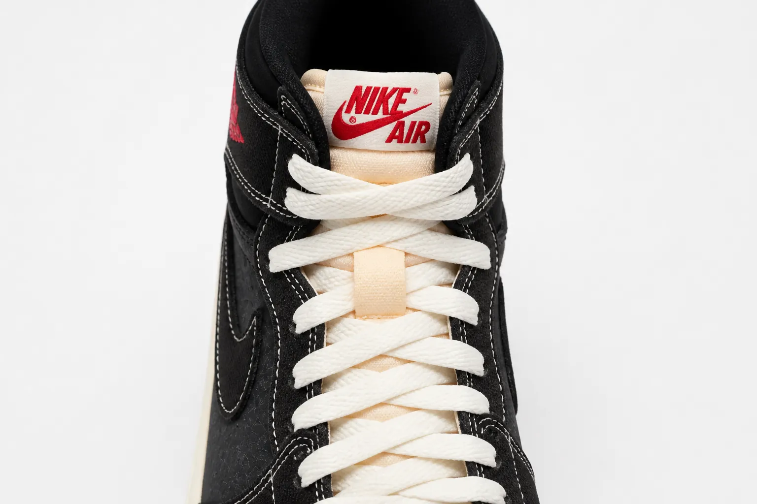 Air Jordan 1 Flight Club top-down view showing the lacing system and tongue design